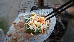 Bánh tráng mắm ruốc