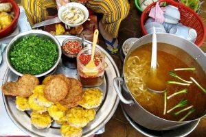 Bạn hoàn toàn có thể thưởng thức những món ăn bình dân nhất tại Phan Thiết