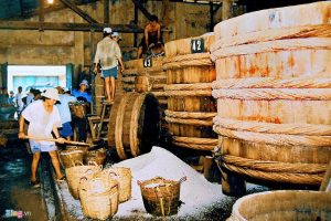 Xưởng sản xuất nước mắm tại Phan Thiết