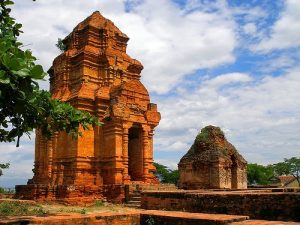 Di tích còn sót lại của vương quốc Chăm Pa xưa